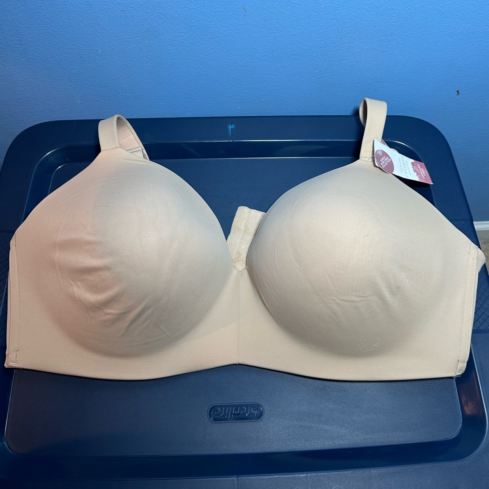 Bra in size 46DDD